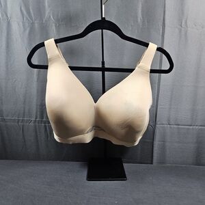 Cacique Bra Womens 38F Beige Wireless Lightly Lined Full Coverage Seamless